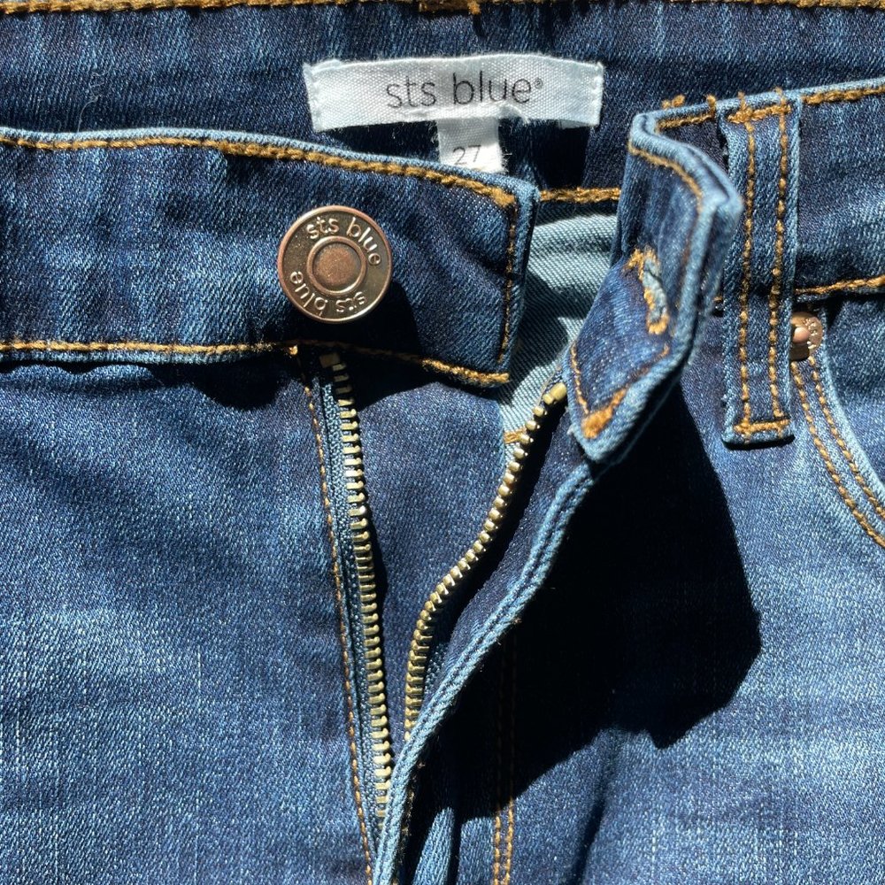 Jeans - Picture 8 of 8